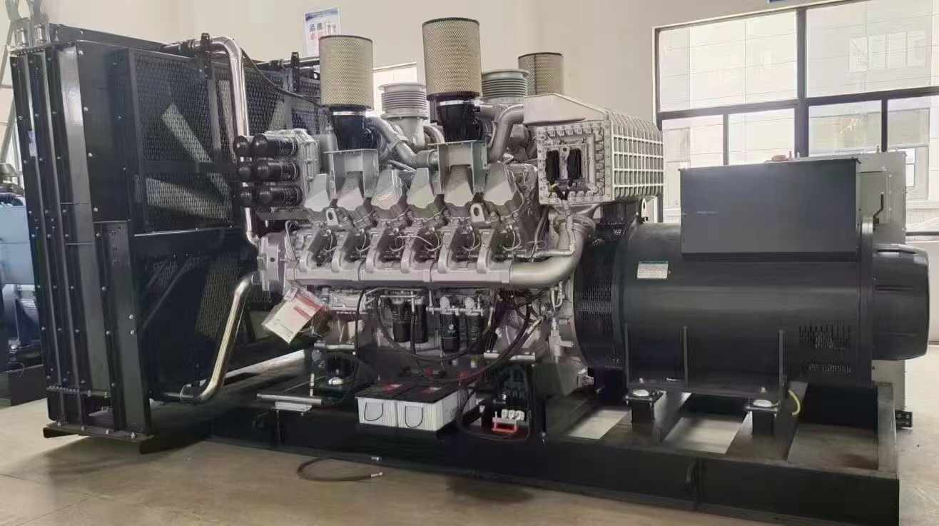 万柏林800KW柴油发电机组可以带动多少kw的设备？