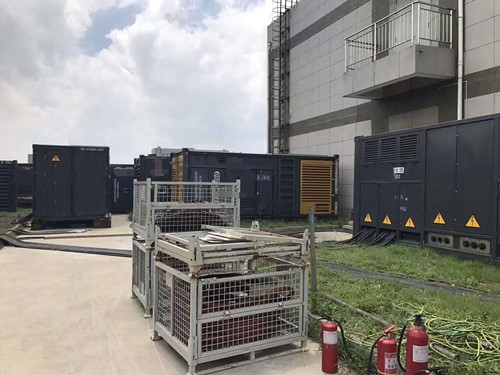 万柏林除了定期检查，还有哪些方法可以及时发现接触式转速表探头的磨损？